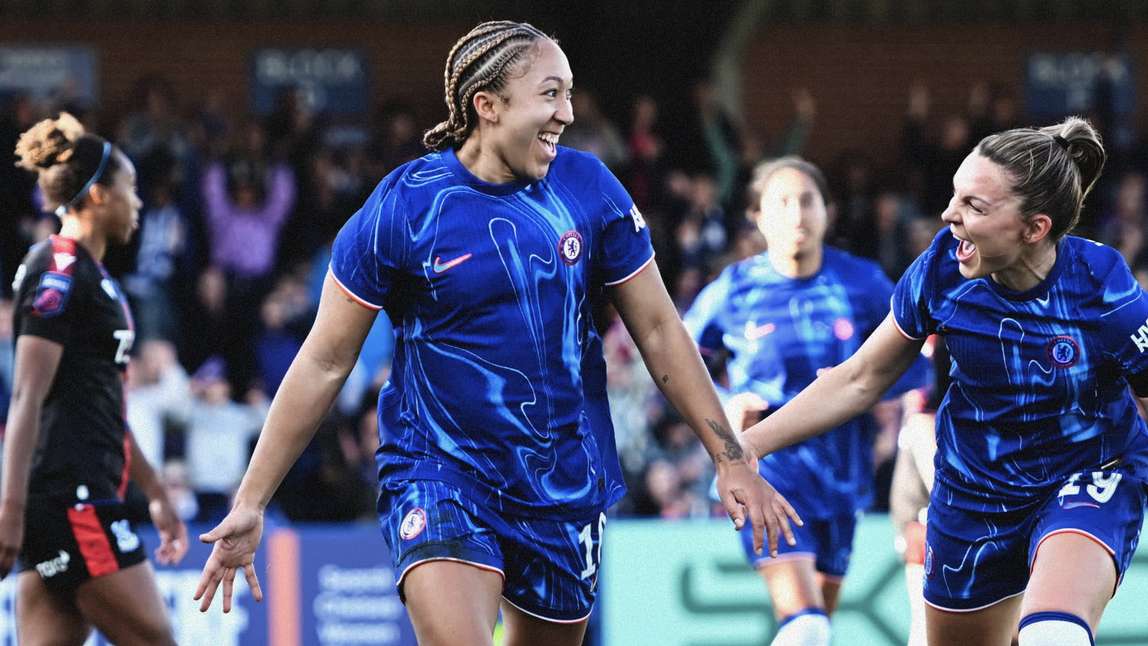 真3D！朱俊龙半场主防对手头号得分点罗斯 三分3中2贡献8分2助1帽.