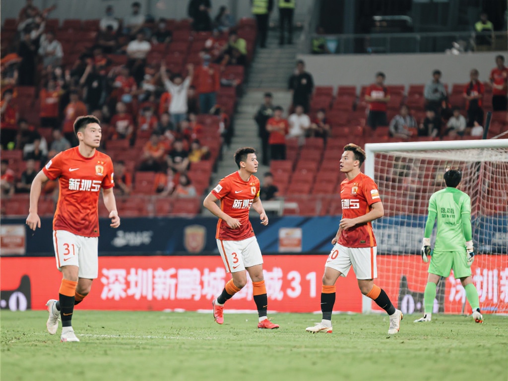 马宁亚冠执法遭质疑 频漏判罚引球迷不满